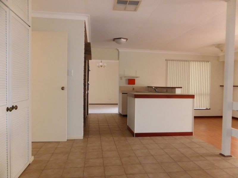 23 Hannan Place, Huntingdale WA 6110