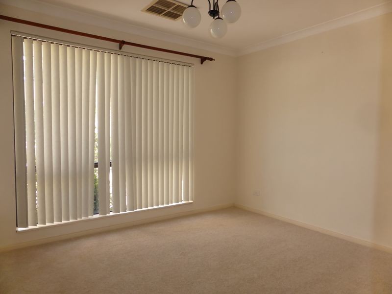 23 Hannan Place, Huntingdale WA 6110