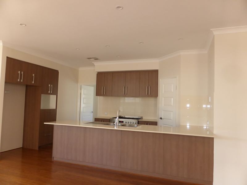 34 Collared Way, Harrisdale WA 6112