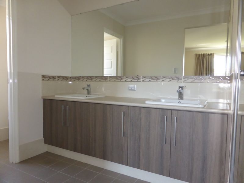 34 Collared Way, Harrisdale WA 6112