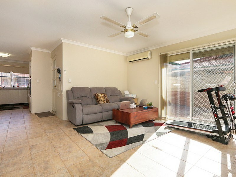 76a Towncentre Drive, Thornlie WA 6108