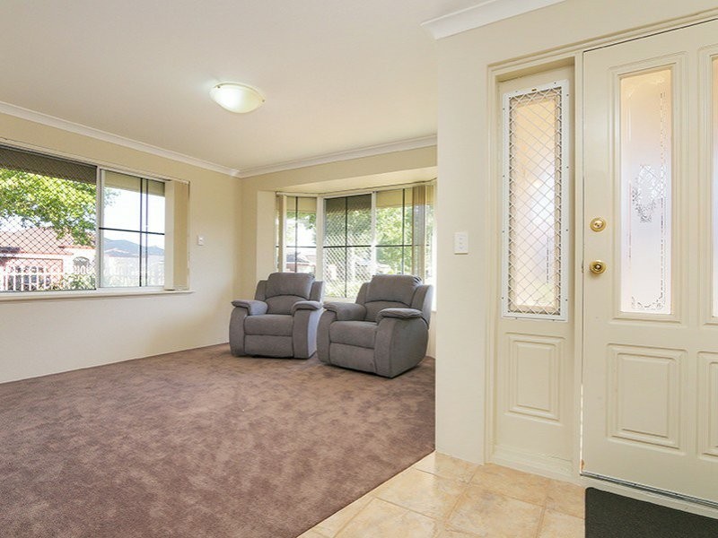 76a Towncentre Drive, Thornlie WA 6108