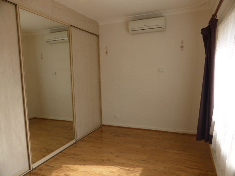 40 Berehaven Avenue, Thornlie WA 6108