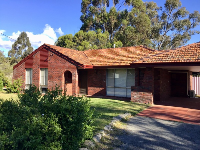 61 Dumsday Drive, Forrestdale WA 6112
