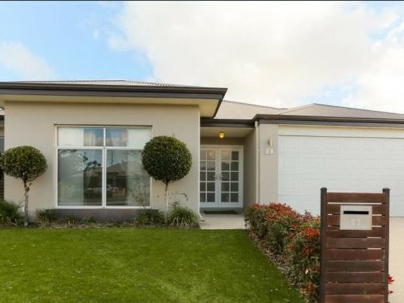 23 Clearwater Drive, Southern River WA 6110