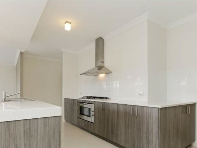 23 Clearwater Drive, Southern River WA 6110