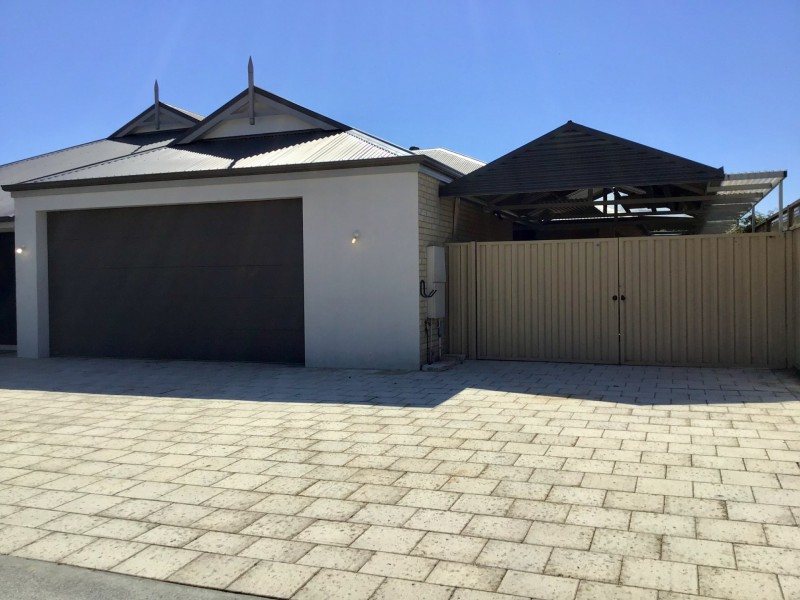 9 Davenport Promenade, Canning Vale WA 6155