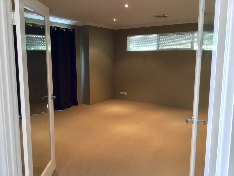 9 Davenport Promenade, Canning Vale WA 6155