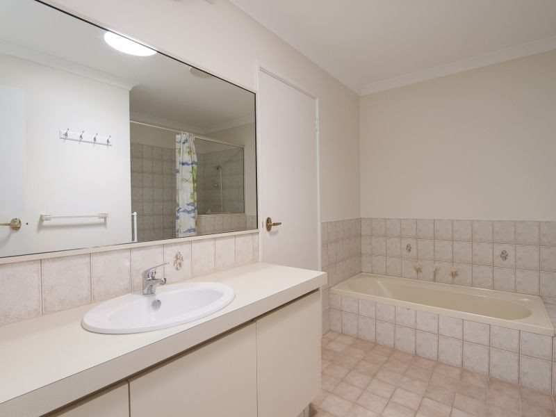20/8 Heron Place, Maddington WA 6109