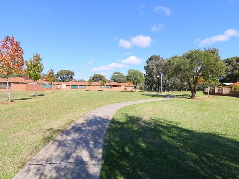 20/8 Heron Place, Maddington WA 6109