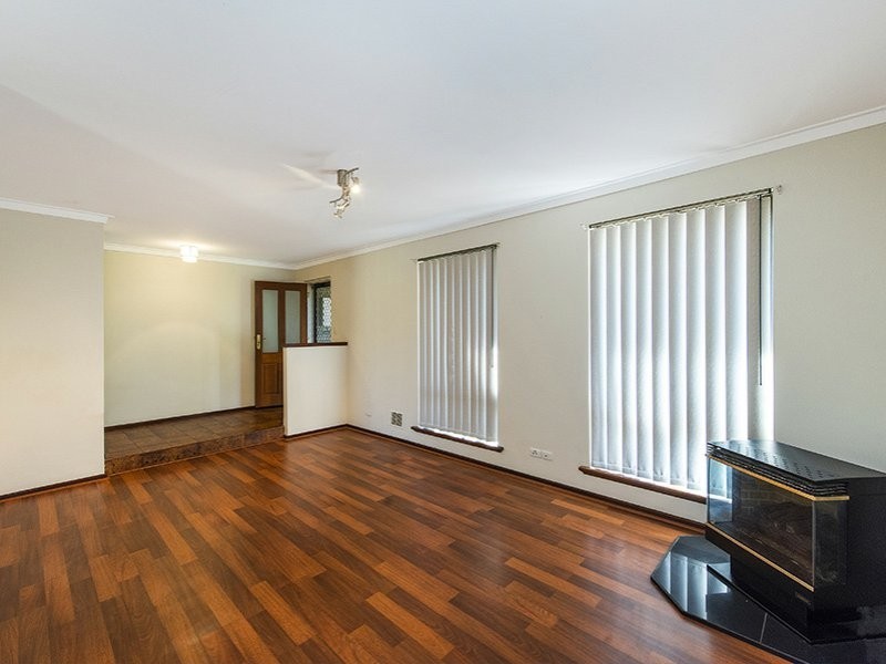 43 Ravenslea Drive, Parkwood WA 6147