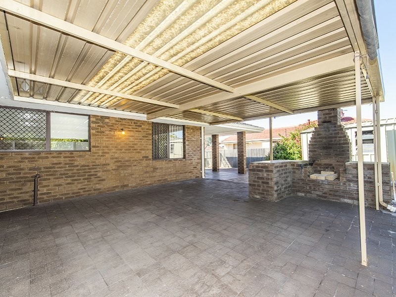 43 Ravenslea Drive, Parkwood WA 6147