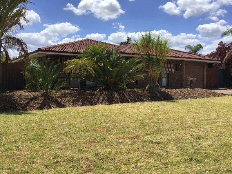 2 Osprey Way, Thornlie WA 6108