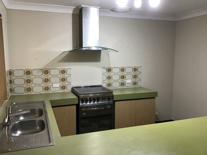 2 Osprey Way, Thornlie WA 6108