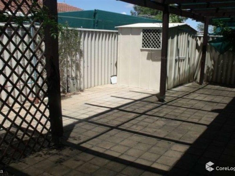 Unit 5/40 Lensham Place, Armadale WA 6112
