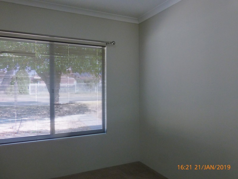 Unit 2/13 Bray Street, Kelmscott WA 6111