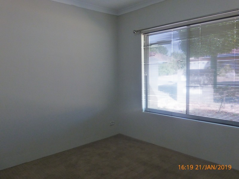 Unit 2/13 Bray Street, Kelmscott WA 6111