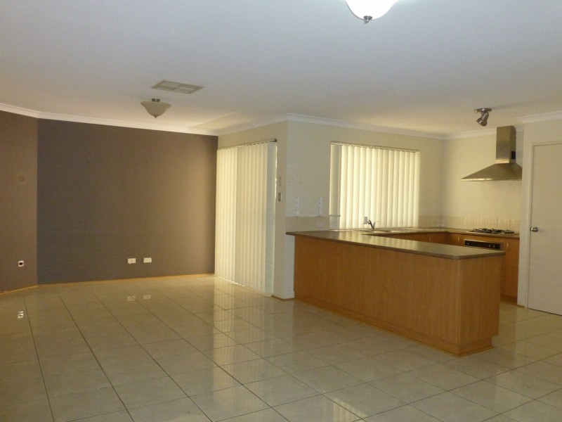 16a Sarah Close, Canning Vale WA 6155