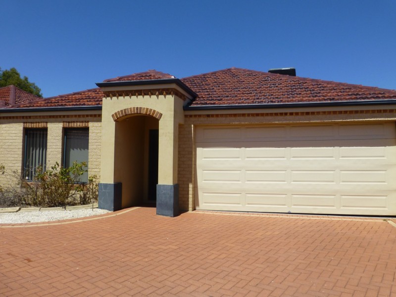 16a Sarah Close, Canning Vale WA 6155