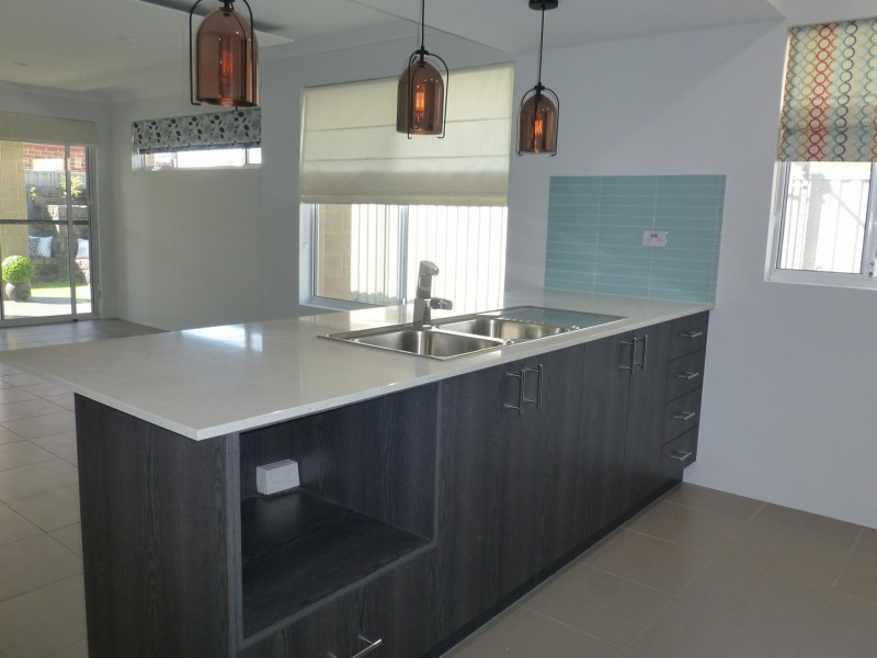 12 Carbeen View, Piara Waters WA 6112