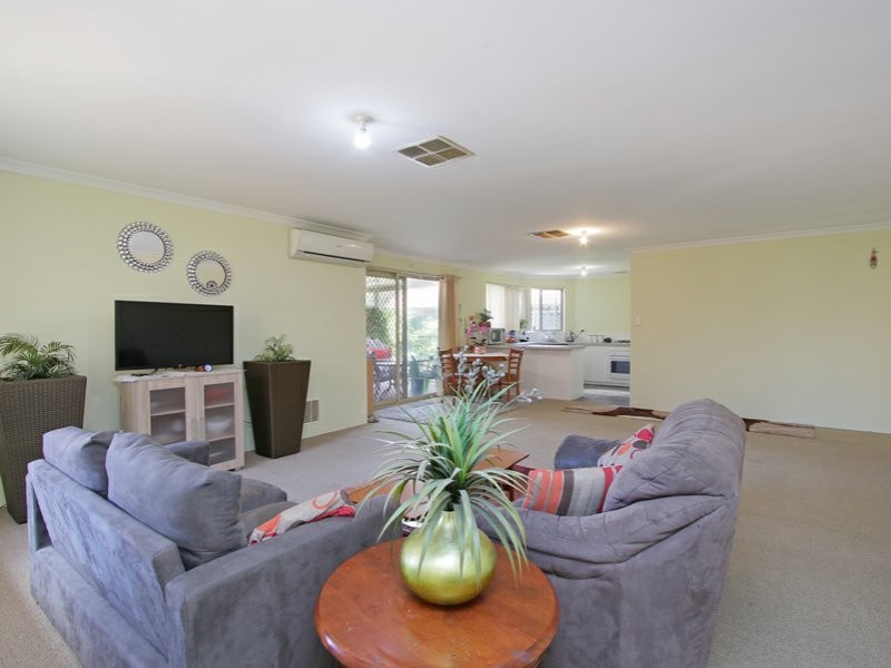 Unit 5/11 Exmouth Place, Thornlie WA 6108