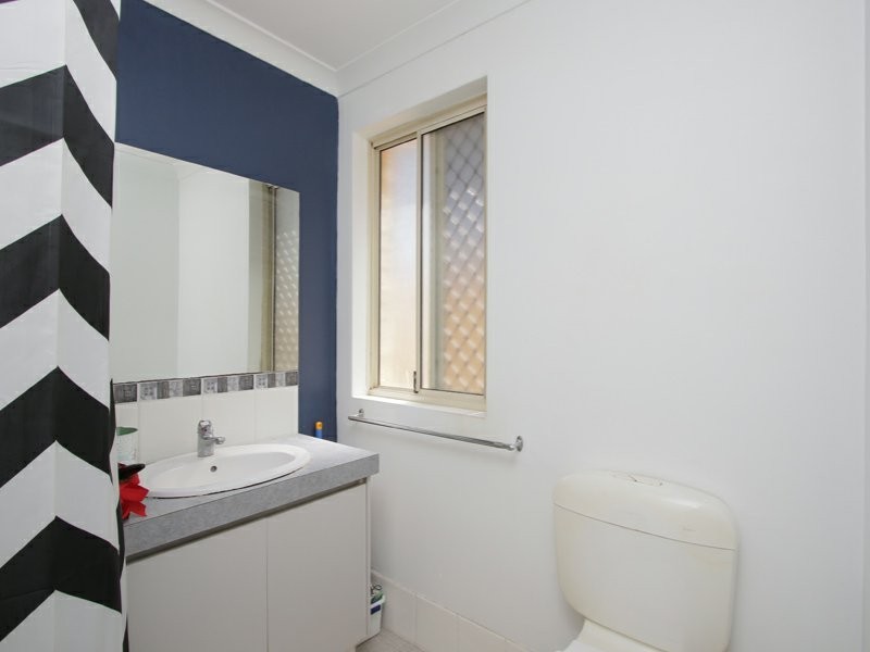 Unit 5/11 Exmouth Place, Thornlie WA 6108