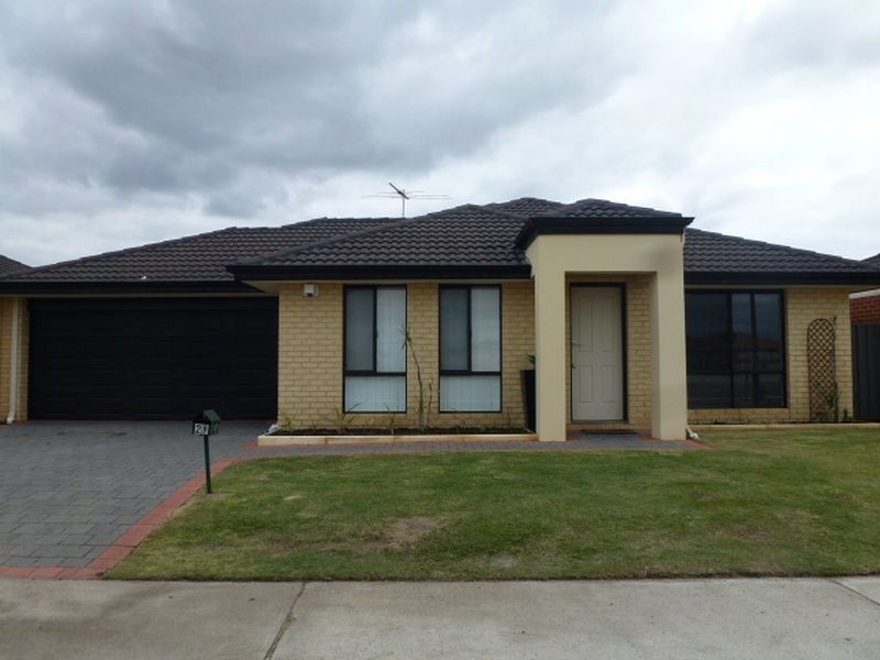 29 Corsican Way, Canning Vale WA 6155
