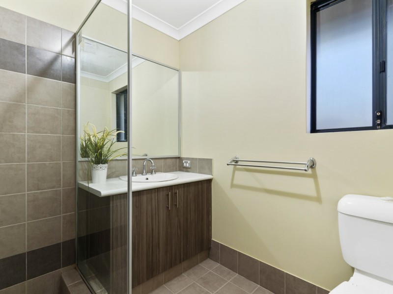 12 Hodgkinson Turn, Canning Vale WA 6155