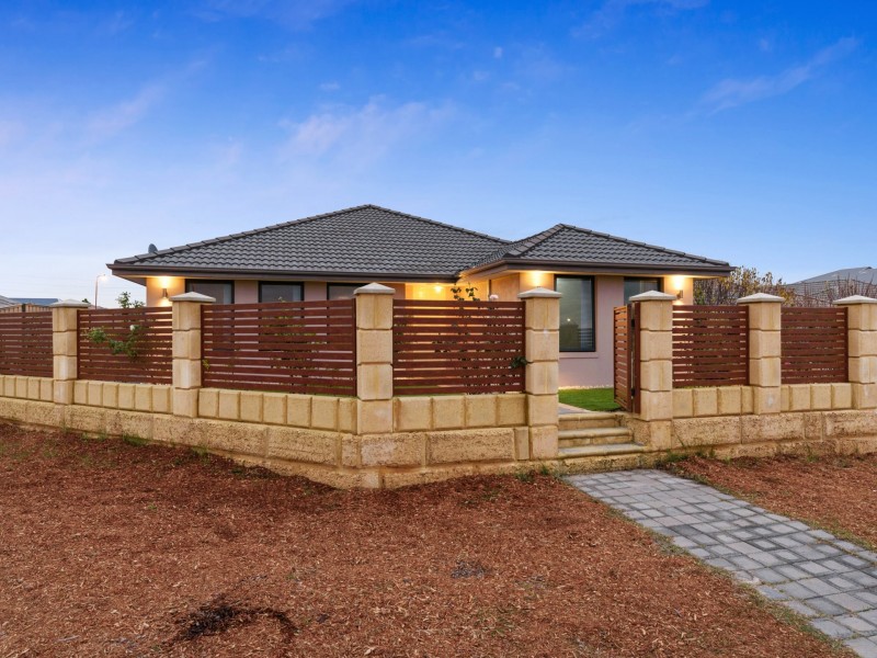 12 Hodgkinson Turn, Canning Vale WA 6155