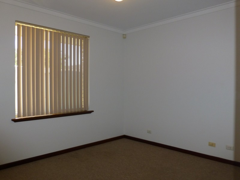 Unit 1/198 Burslem Drive, Maddington WA 6109