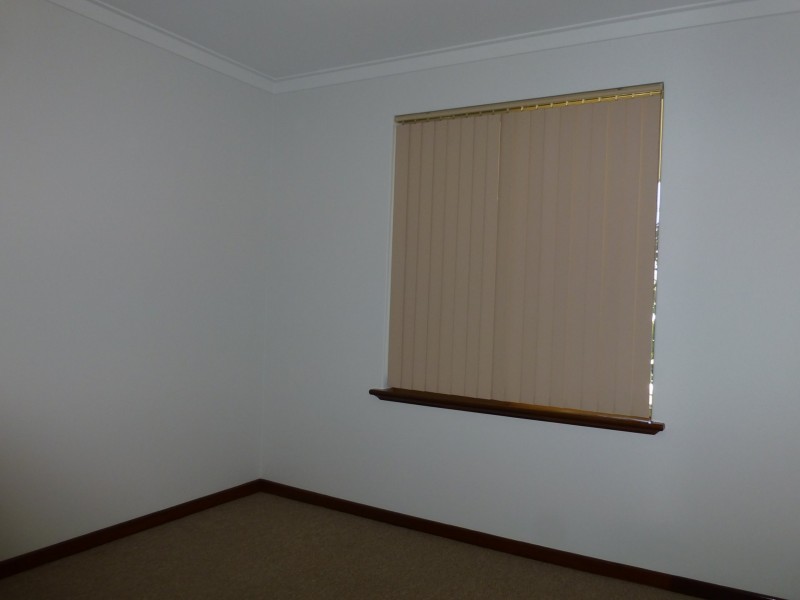 Unit 1/198 Burslem Drive, Maddington WA 6109