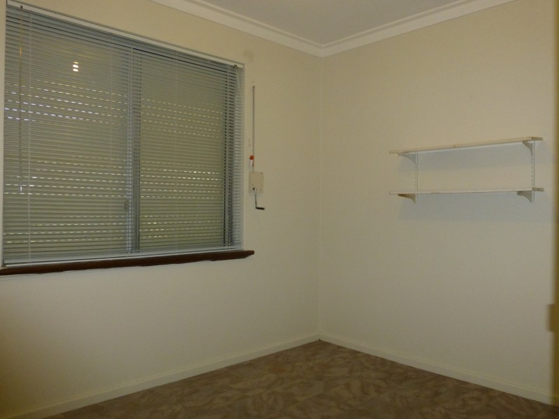 5A Ripplewood Avenue, Thornlie WA 6108