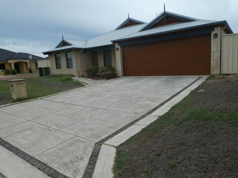17 Ezekiel Avenue, Canning Vale WA 6155