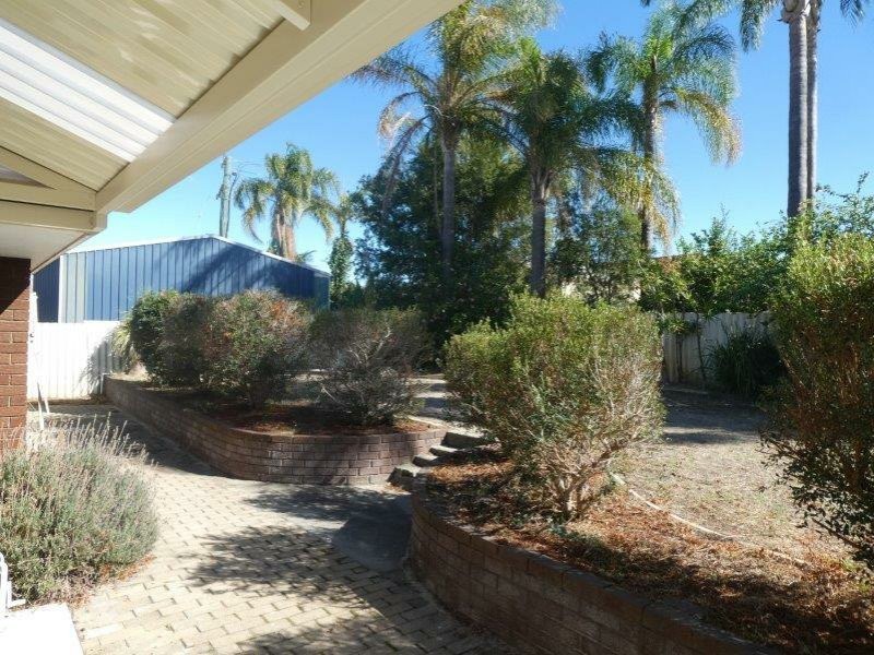 143 Yale Road, Thornlie WA 6108