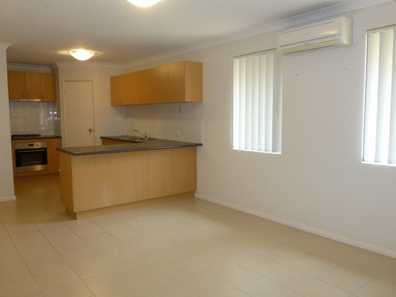 63/135 Challis Road, Seville Grove WA 6112