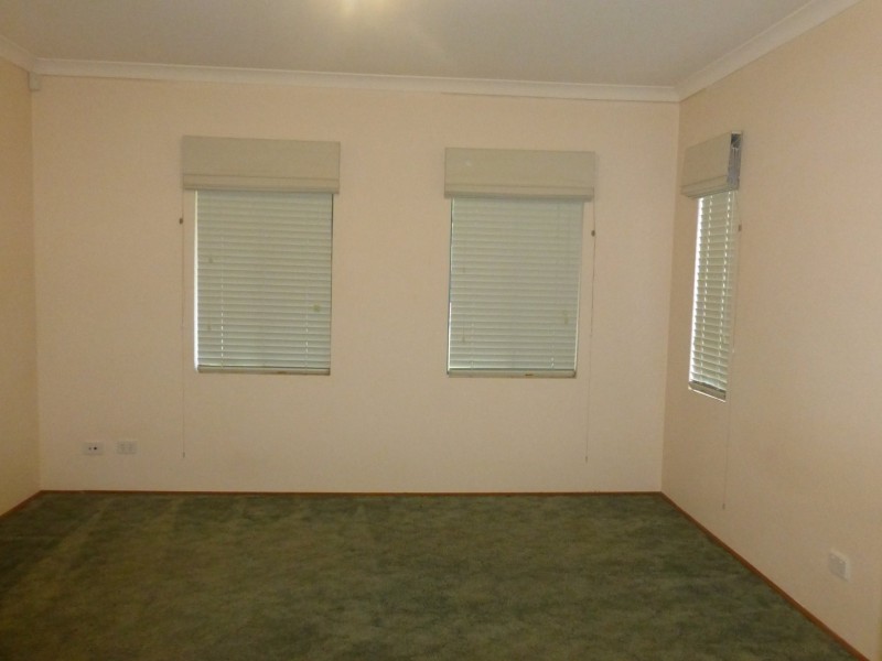 63 Waterperry Drive, Canning Vale WA 6155