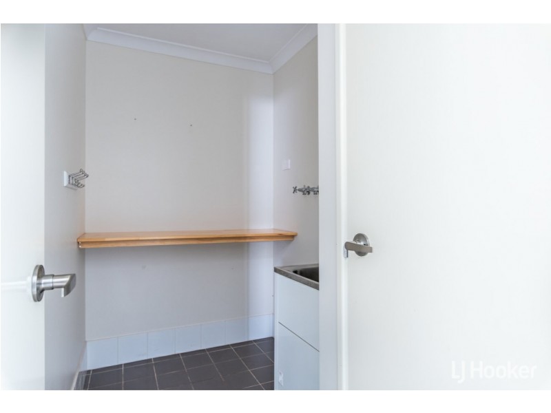 7 Beltana Street, Harrisdale WA 6112