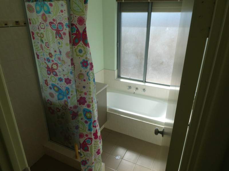 4 Ullapool Place, Seville Grove WA 6112