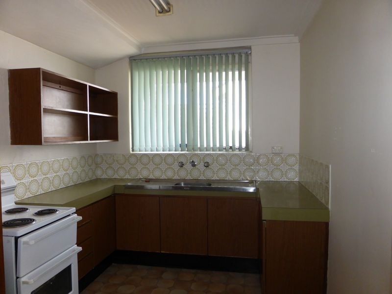 28 Currawong Way, Thornlie WA 6108