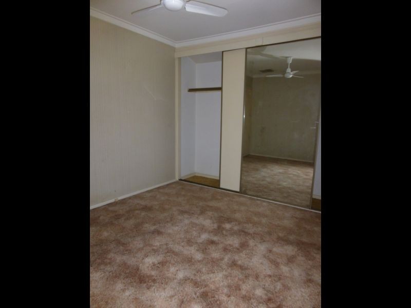 28 Currawong Way, Thornlie WA 6108