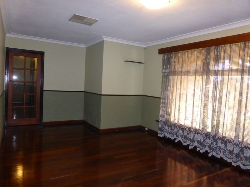 313 Spencer Road, Thornlie WA 6108