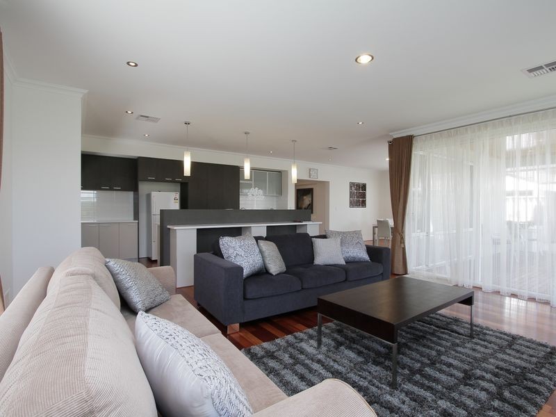 232 Castlewood Parkway, Southern River WA 6110