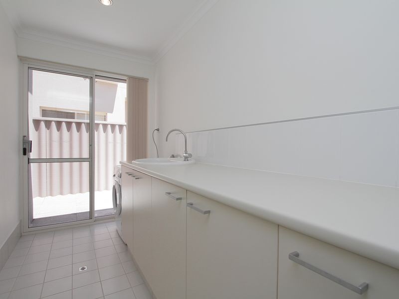 232 Castlewood Parkway, Southern River WA 6110