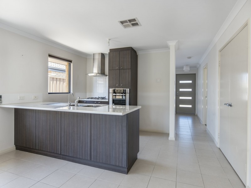 22 Holmes Street, Southern River WA 6110