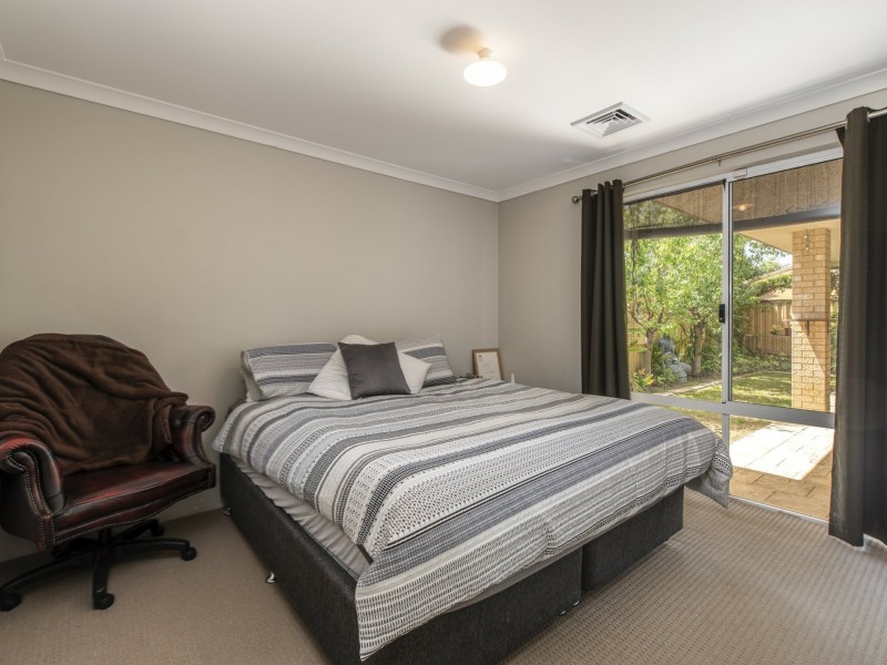 9 Davenport Promenade, Canning Vale WA 6155