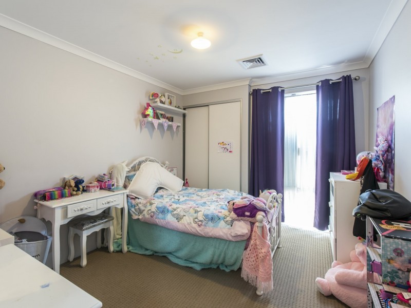 9 Davenport Promenade, Canning Vale WA 6155