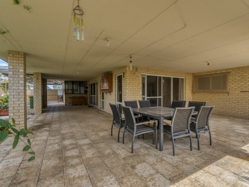 9 Davenport Promenade, Canning Vale WA 6155