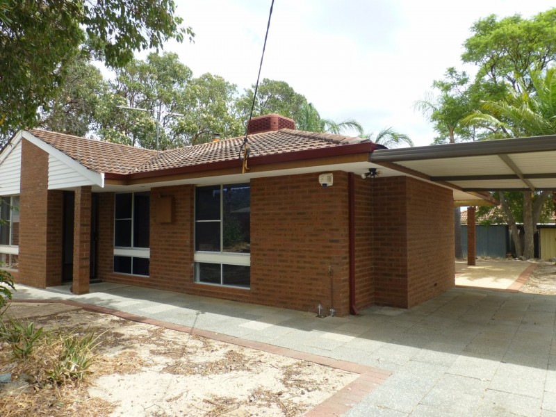 16 Mallow Way, Forrestfield WA 6058