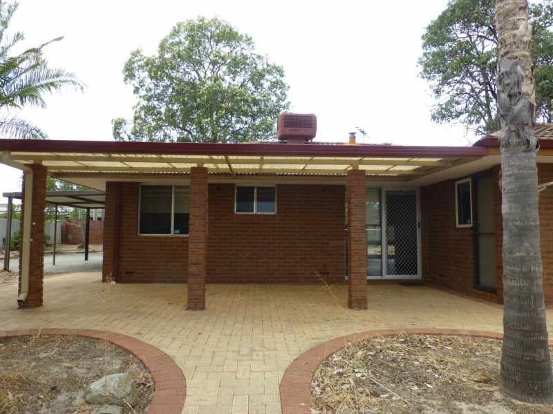 16 Mallow Way, Forrestfield WA 6058