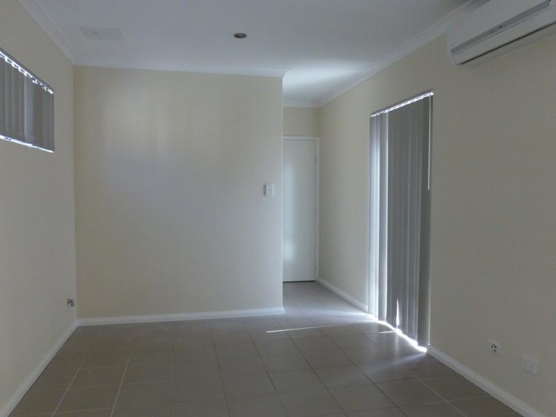 2/44 Bert Street, Gosnells WA 6110